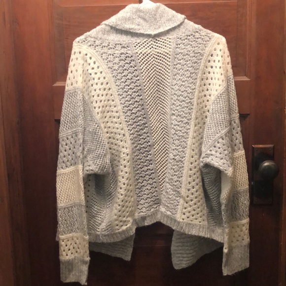 Cardigan/sweater - Picture 2 of 3